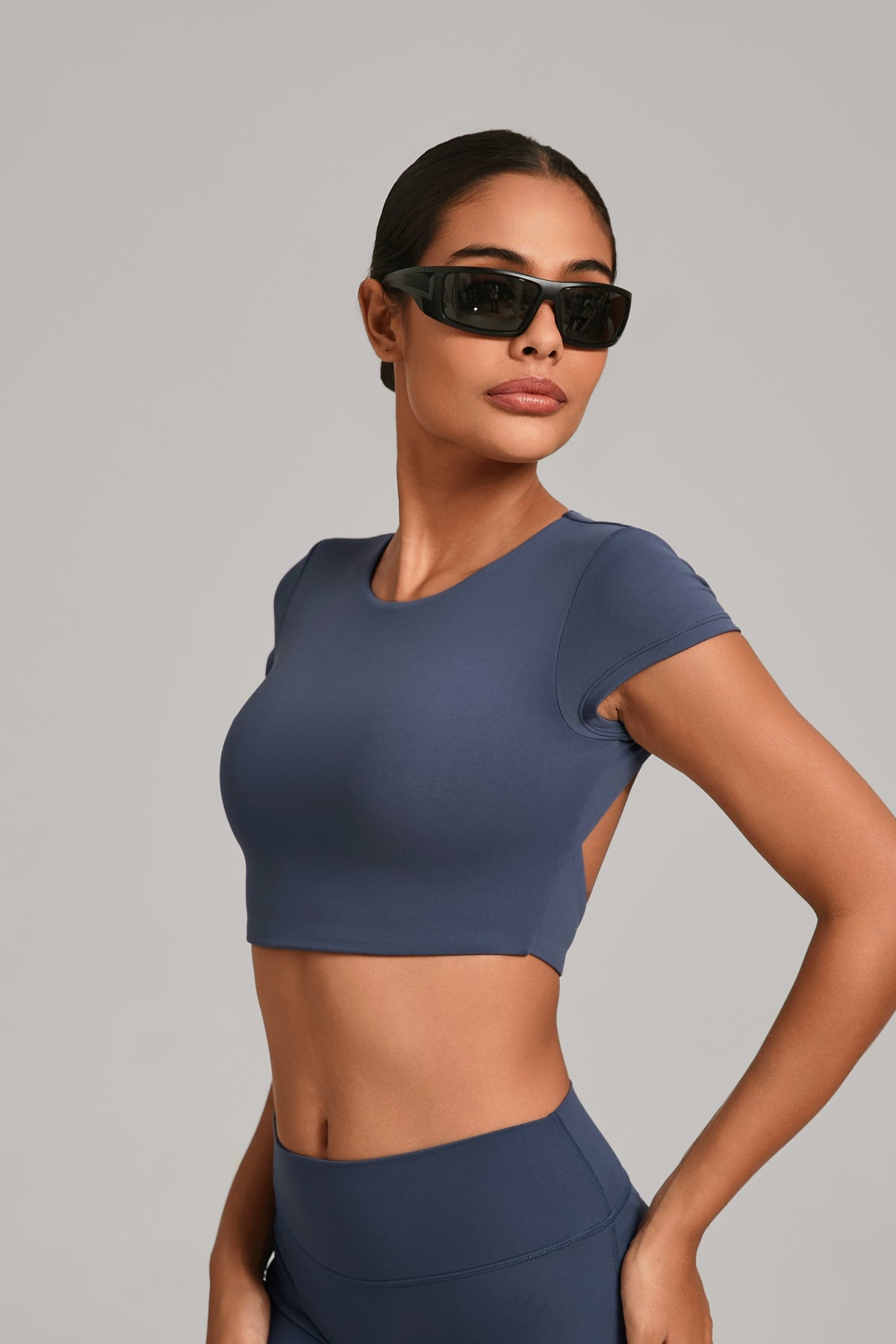 Flow Open-Back Crop Top - Azul