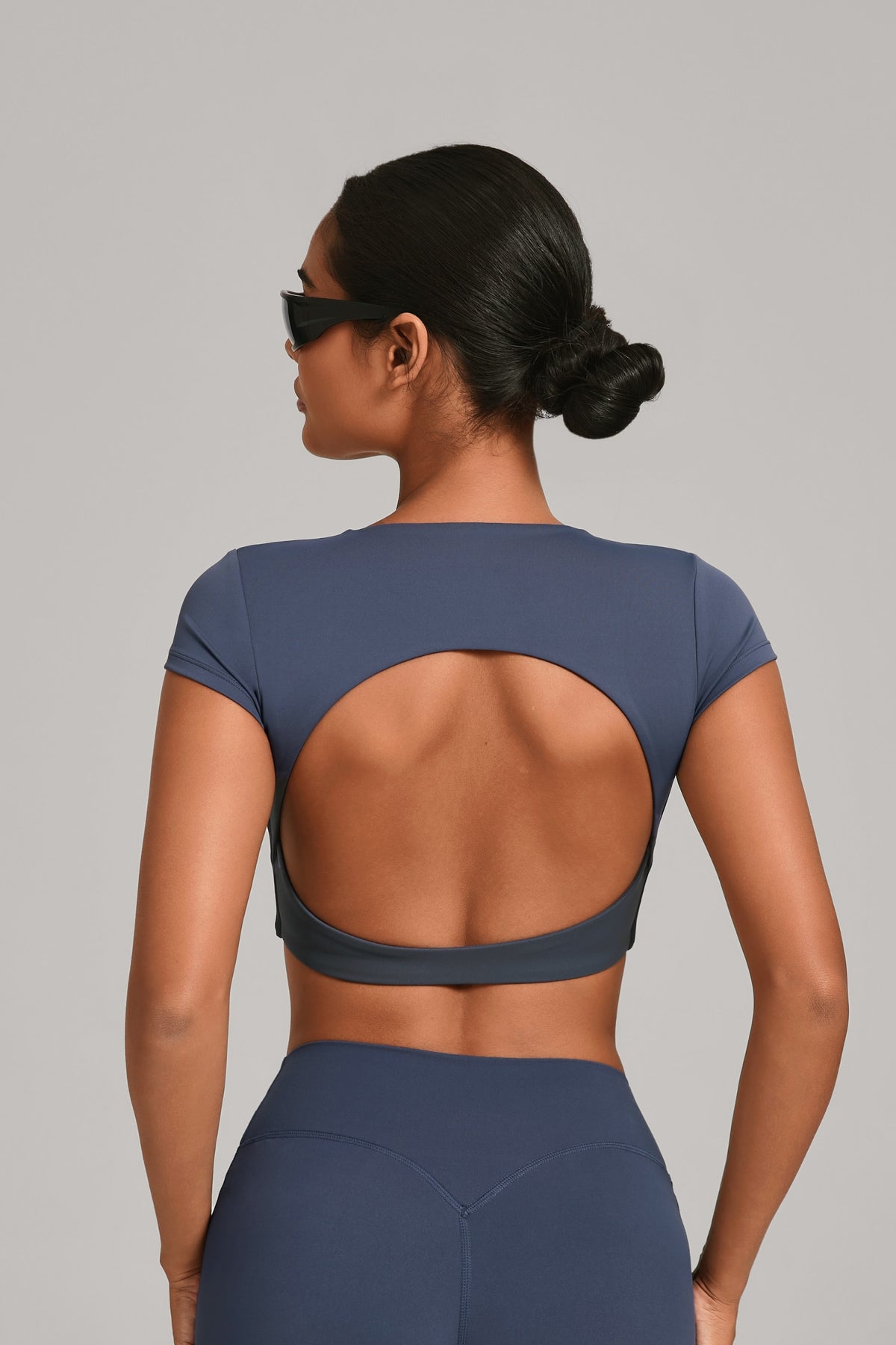 Flow Open-Back Crop Top - Azul