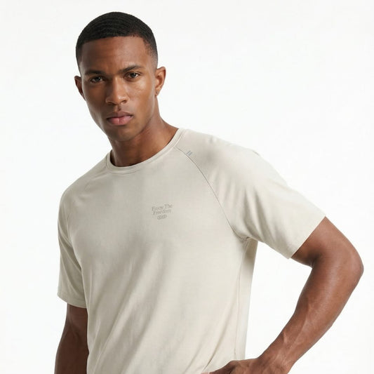 Wool Running Tee Beige - modelo