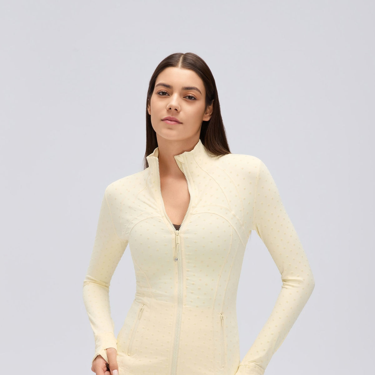 Flocked Dot Jacket Butter Yellow - modelo